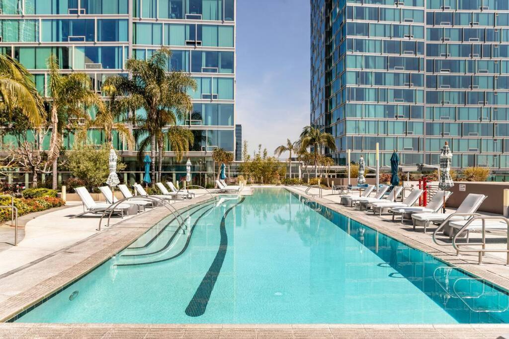 Lovely Upscale High Rise Private Parking & Pool Διαμέρισμα Λος Άντζελες Εξωτερικό φωτογραφία